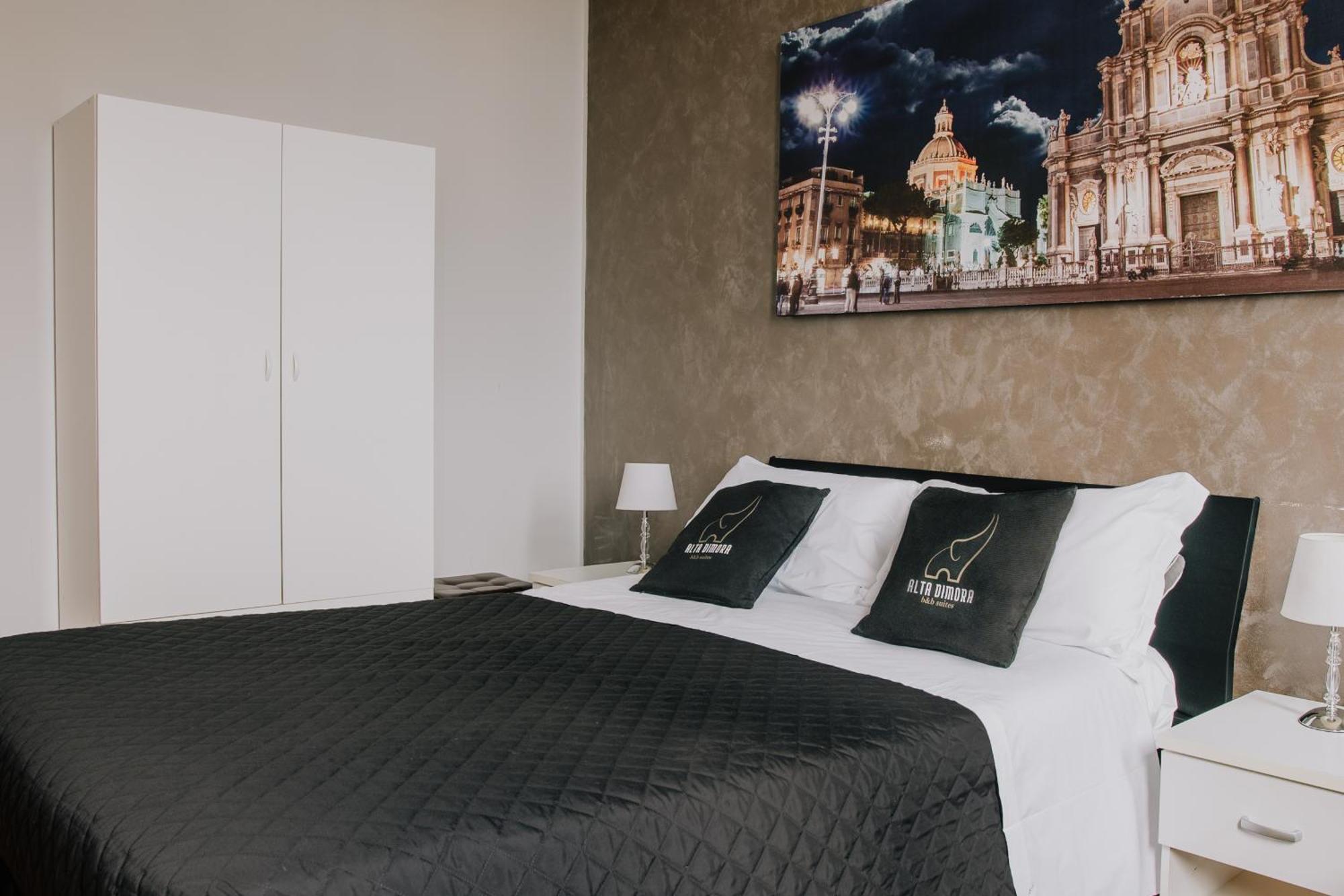 קטאניה Alta Dimora B&B Suites מראה חיצוני תמונה