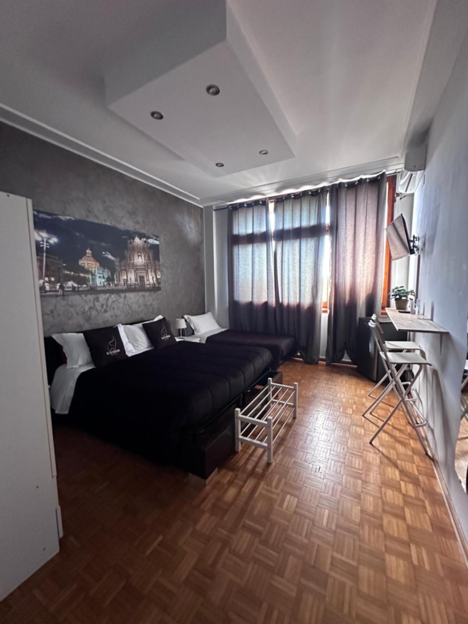 קטאניה Alta Dimora B&B Suites מראה חיצוני תמונה